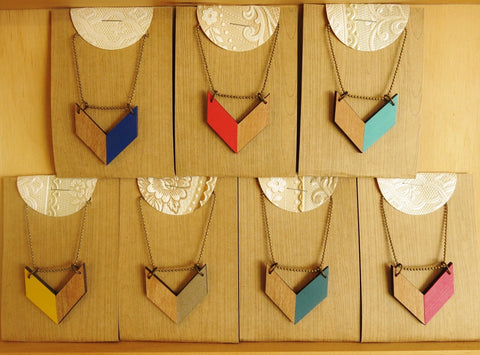 Small Reversible Chevron Necklace