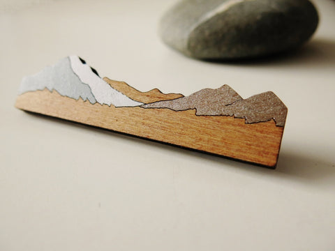 Aoraki Mt Cook Rimu Brooch