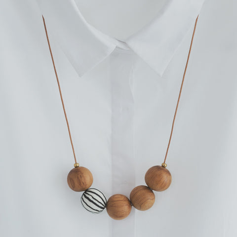 Circular Bead Necklace - Native NZ Reclaimed Heart Rimu