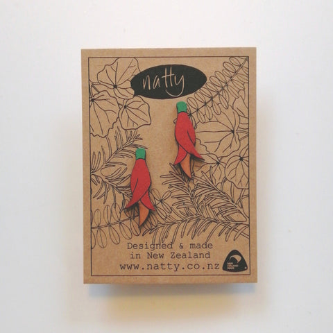 Kakabeak flower Rimu earrings