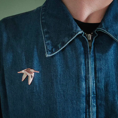 Bar-tailed Godwits Kuaka Enamel Pin
