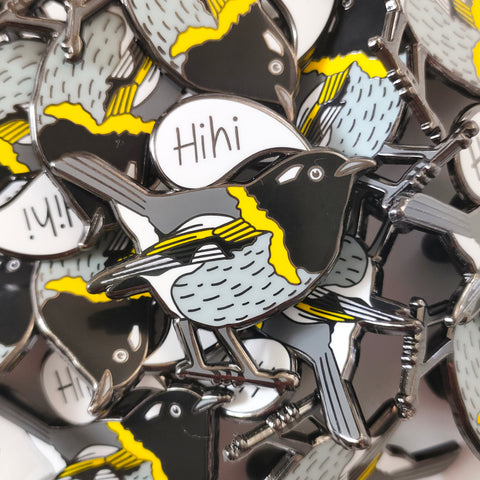 Hihi Stitchbird Enamel Pin