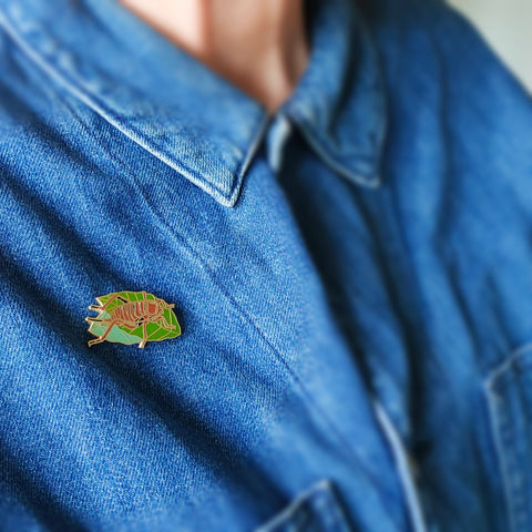 Giant Weta Enamel Pin