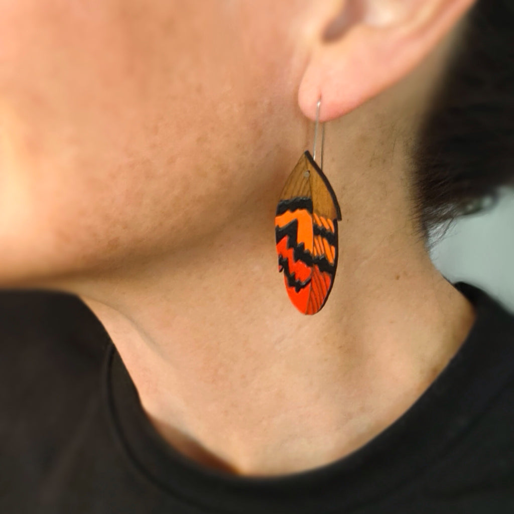 Kākā feather Rimu earrings