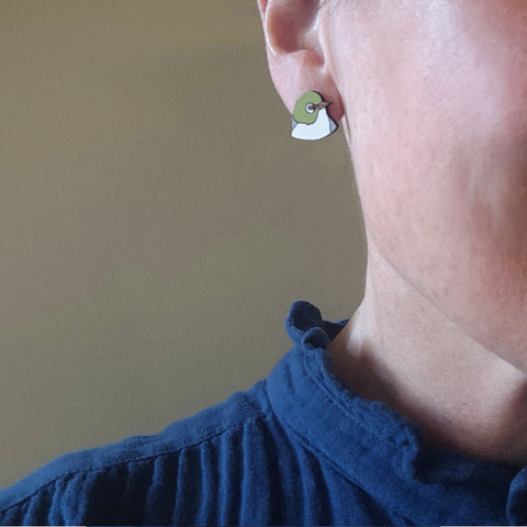 Tauhou Waxeye Rimu earrings