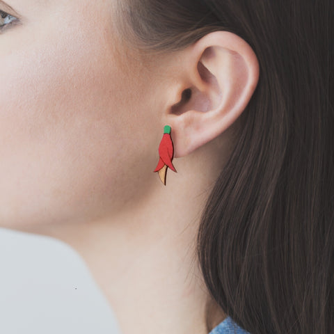Kakabeak flower Rimu earrings